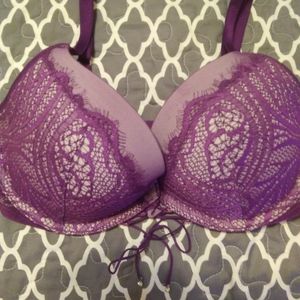 Victoria's Secret Bombshell pushup bra